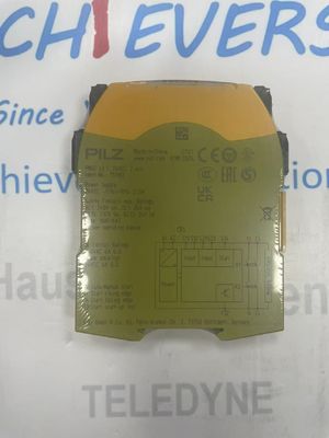 Pilz safety relay 751103 Typ PNOZ s3 C 24VDC 2 n/o 3-point Gripper Function