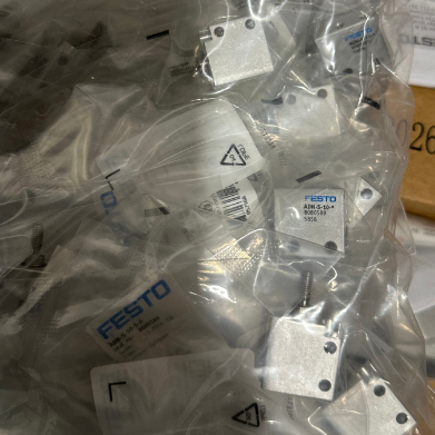 Festo Short-stroke cylinder ADVC-10-5-A-P