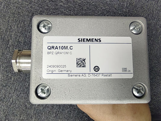 SIEMENS QRA10M.C Burner Flame Detector High Sensitive Flame Sensor