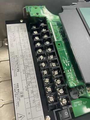 Yokogawa ZR802G Zirconia Oxygen/Humidity Analyzer 1.0 m Length Equipped with Rubber Bellows Material