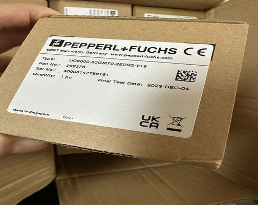 P&F UC6000-30GM70-2E2R2-V15 Ultrasonic sensor