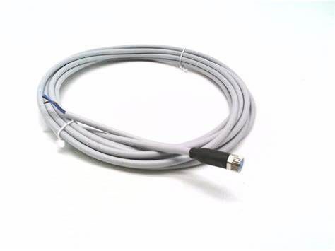 IP20 Terminals EN 60529 SICK YF8U14-050VA3XLEAX Sensor/Actuator Cable with 40 mA Current Consumption
