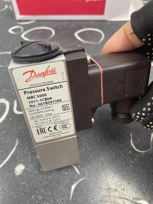Danfoss  061B201266 MBC pressure switches