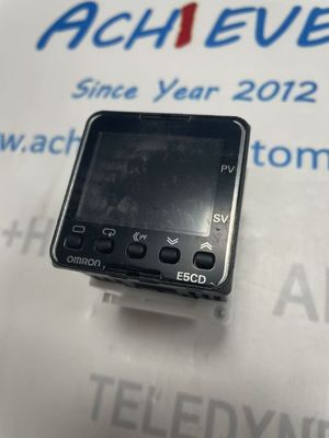 Omron E5CD-CX2A6M-000 Digital Temperature Controllerkg Original with Sealed Product No BSW000R