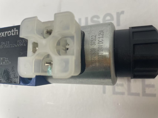 Bosch Rexroth R900052392 Directional short pipe valve