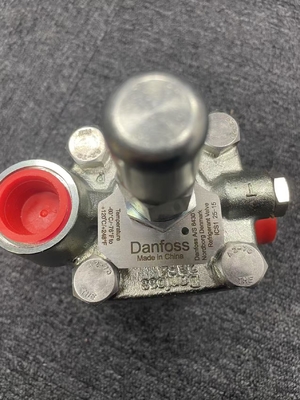 Danfoss 027H2041 Pilot operated servo valve