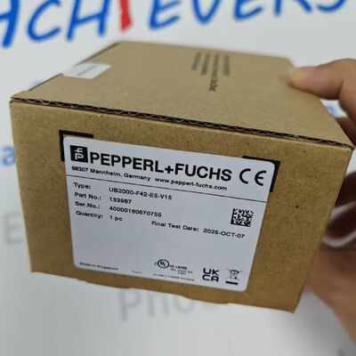 Pepperl+Fuchs UB2000-F42-E5-V15 Ultrasonic Sensor