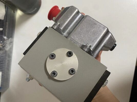 MOOG G631-3014B-5 Electro-Hydraulic Servo Valve