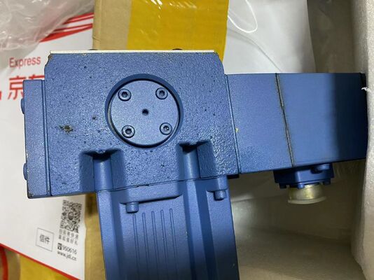 MOOG D691Z2086D Electro-Hydraulic Servo Valve