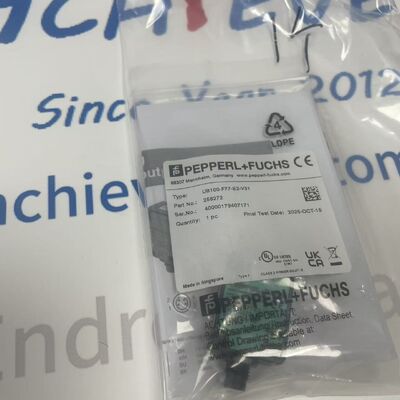 Pepperl+Fuchs UB100-F77-E2-V31 Ultrasonic Direct Detection Sensor