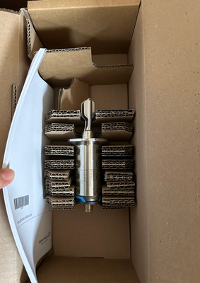 E+H FTL33-1369/0  Liquiphant Hygienic Vibronic Tuning Fork Level Switch