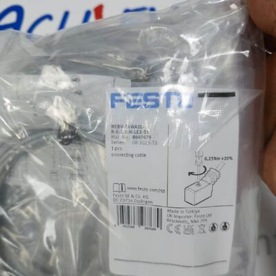 Festo NEBV-Z4WA2L-R-E-2 Solenoid Valve Connecting Cable