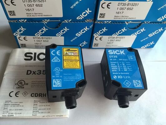 SICK dt35 b15851Time-of-Flight Infrared Laser Distance Sensor