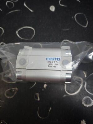 FESTO ADVU-32-30-P-A Compact Pneumatic Cylinder, 10bar