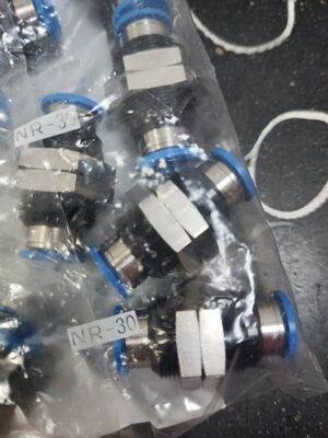 FESTO QSS-10 Push-In Fitting, Pneumatic Quick Connector