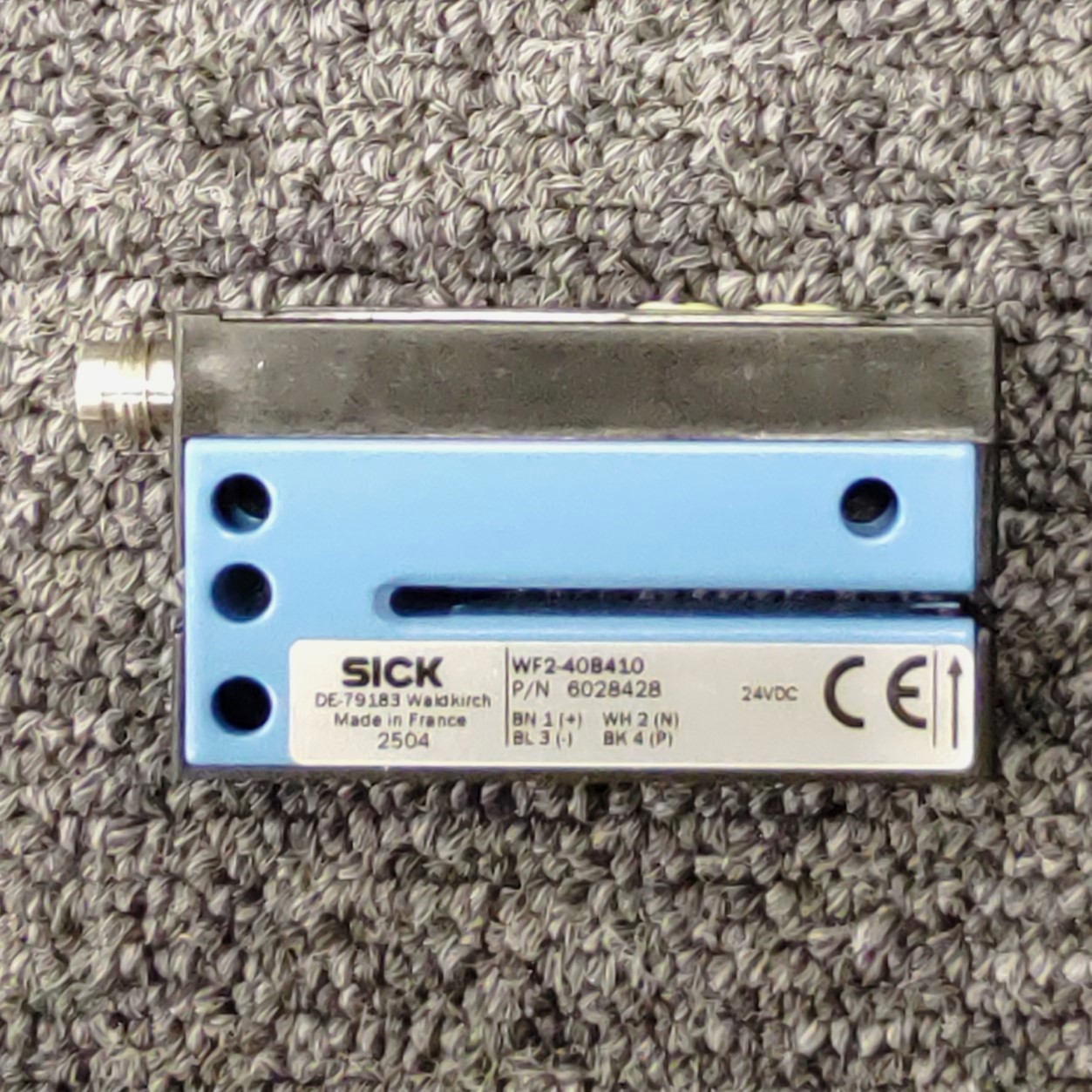 Frie Thread Sensor SICK Instruments WF2-40B410 Fork Sensors for M18 x 1 Thread Size ...