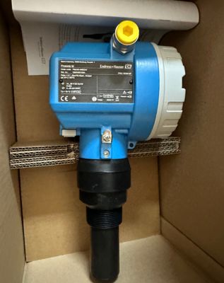 Endress Hauser FMU40-ANB2A4 Prosonic Ultrasonic Level Transmitter for Industrial